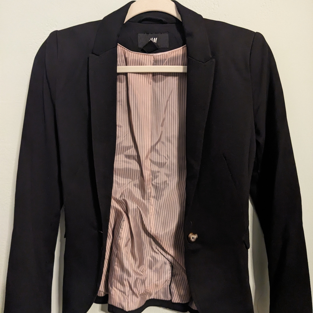 Classic black H&M women's blazer
